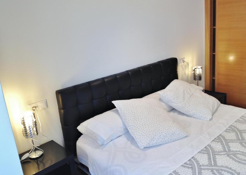 Apartamentos Puerto Basella ビラノーバ・デ・アロウサ 部屋 写真