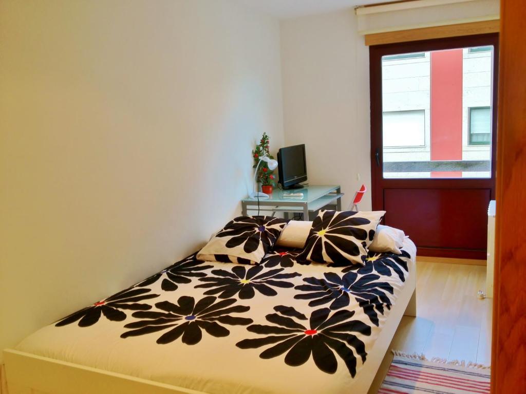 Apartamentos Puerto Basella ビラノーバ・デ・アロウサ 部屋 写真