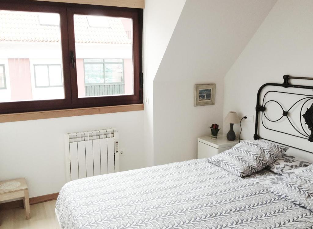 Apartamentos Puerto Basella ビラノーバ・デ・アロウサ 部屋 写真