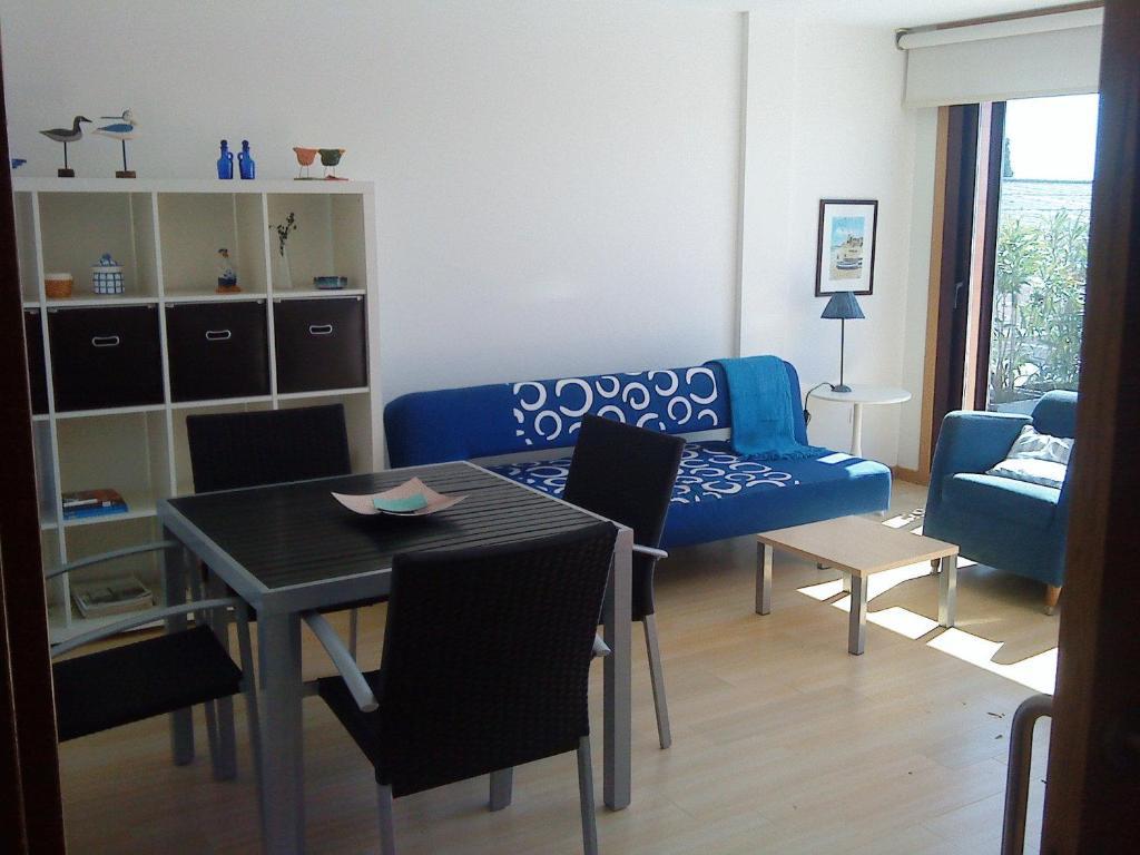 Apartamentos Puerto Basella ビラノーバ・デ・アロウサ 部屋 写真