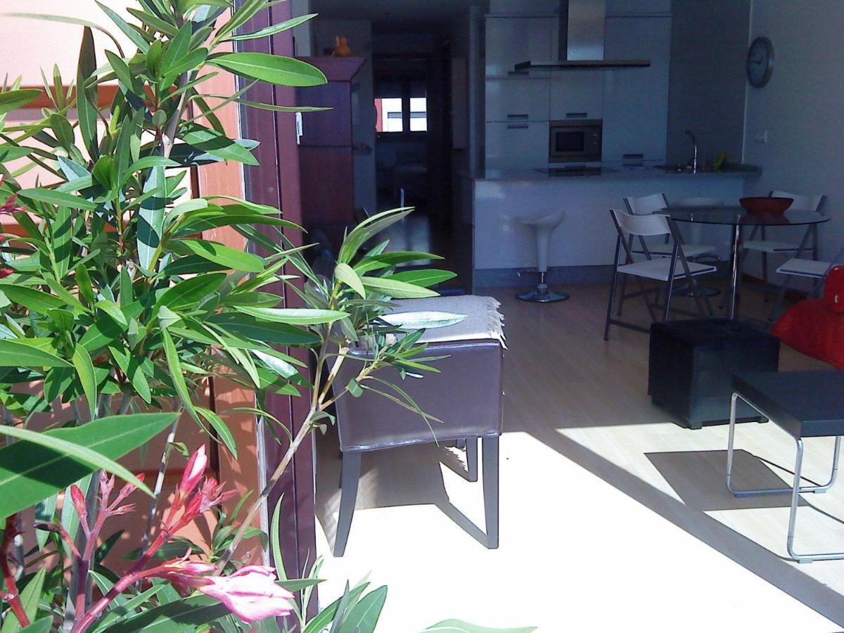 Apartamentos Puerto Basella ビラノーバ・デ・アロウサ 部屋 写真